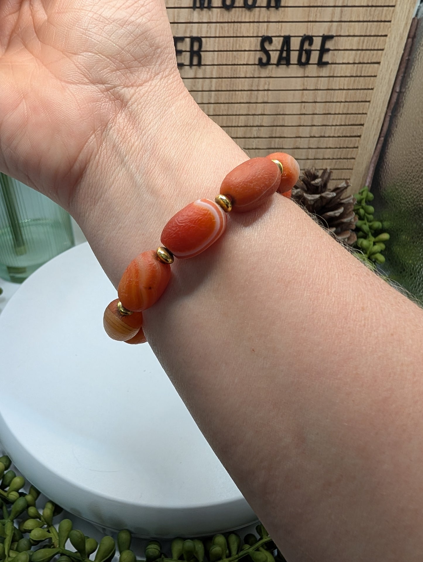 Gobi Agate 13mm Barrel Beaded Bracelet - Red (Dyed)