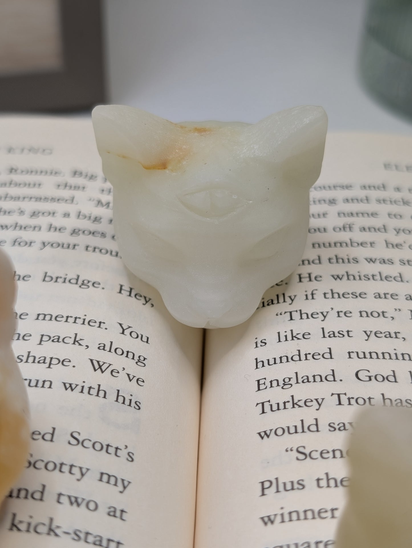 Crystal Cat Head with All-Seeing Eye – Carved Stone Spirit Totem