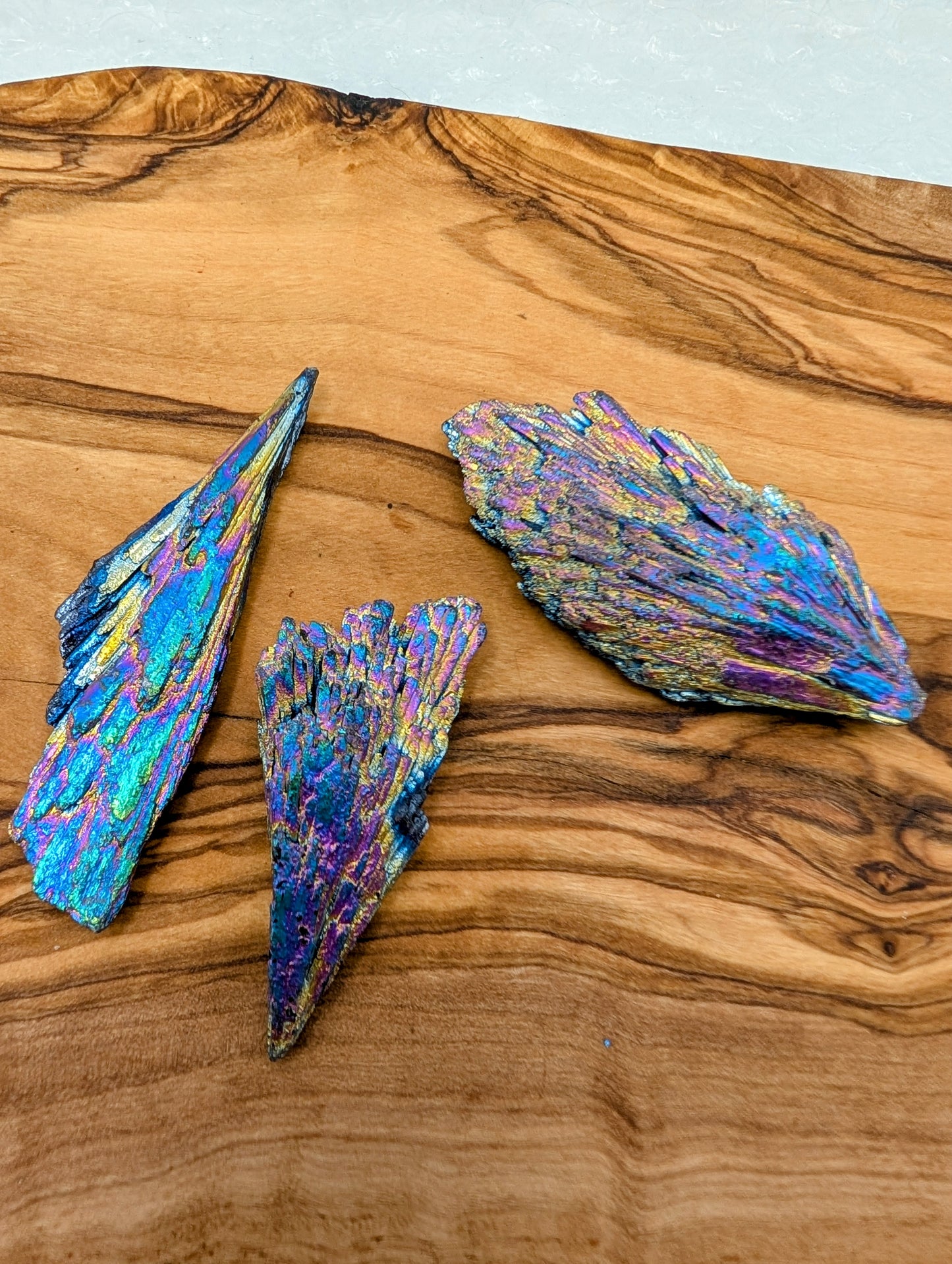 Aura Kyanite Feathers