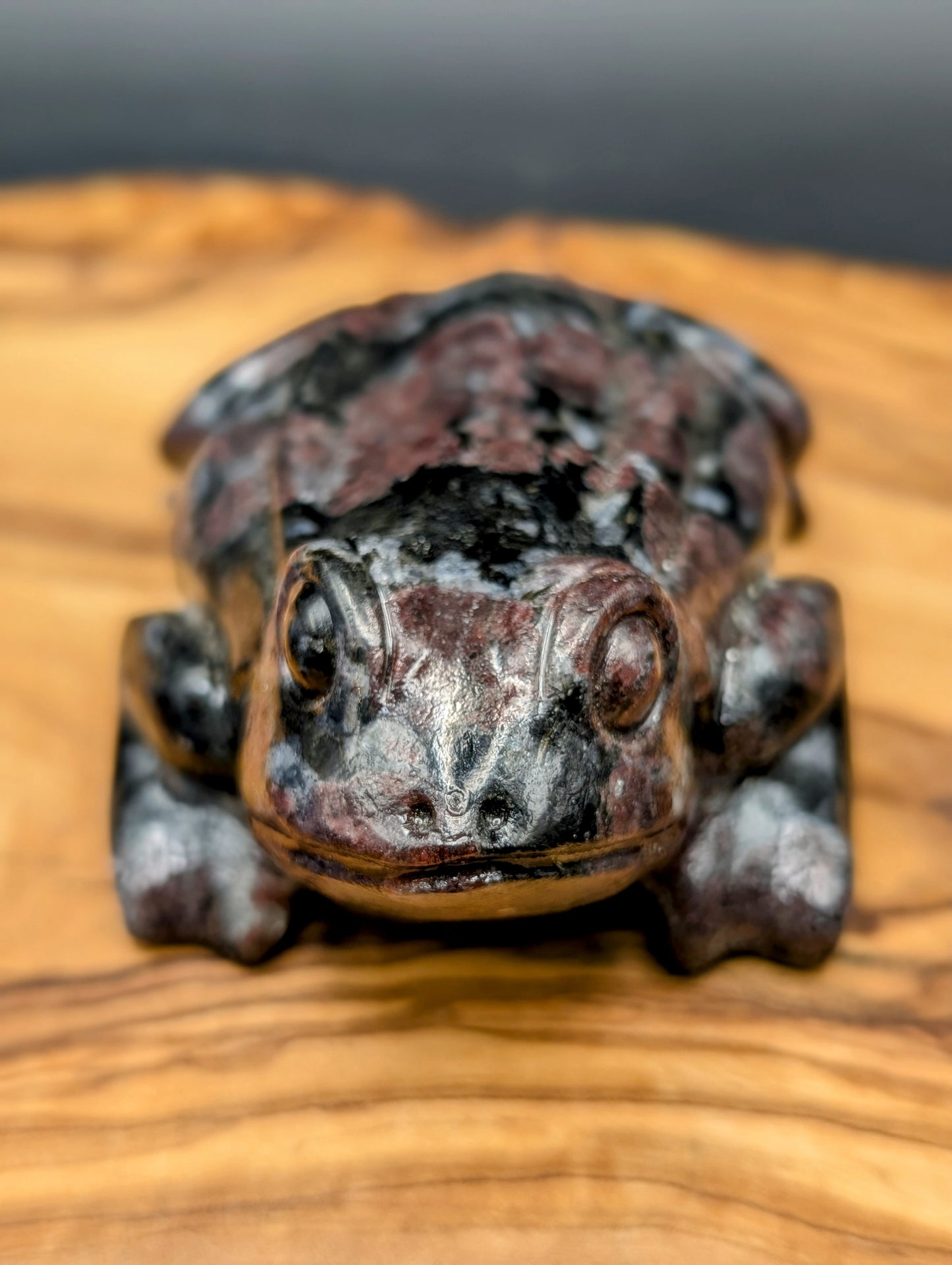 Crystal Frog Carvings