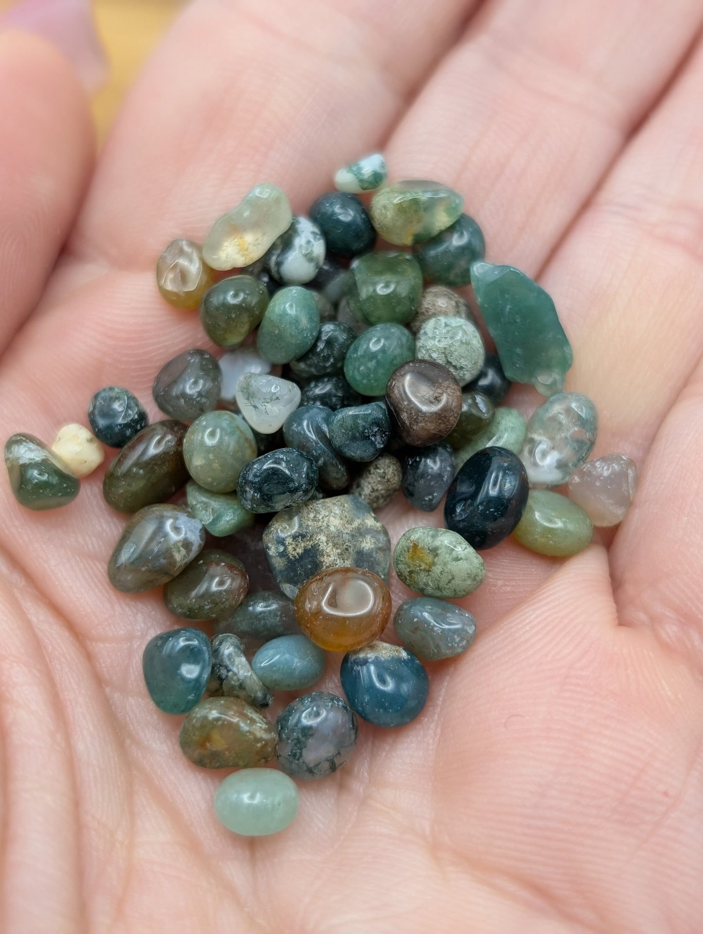Moss Agate Chips