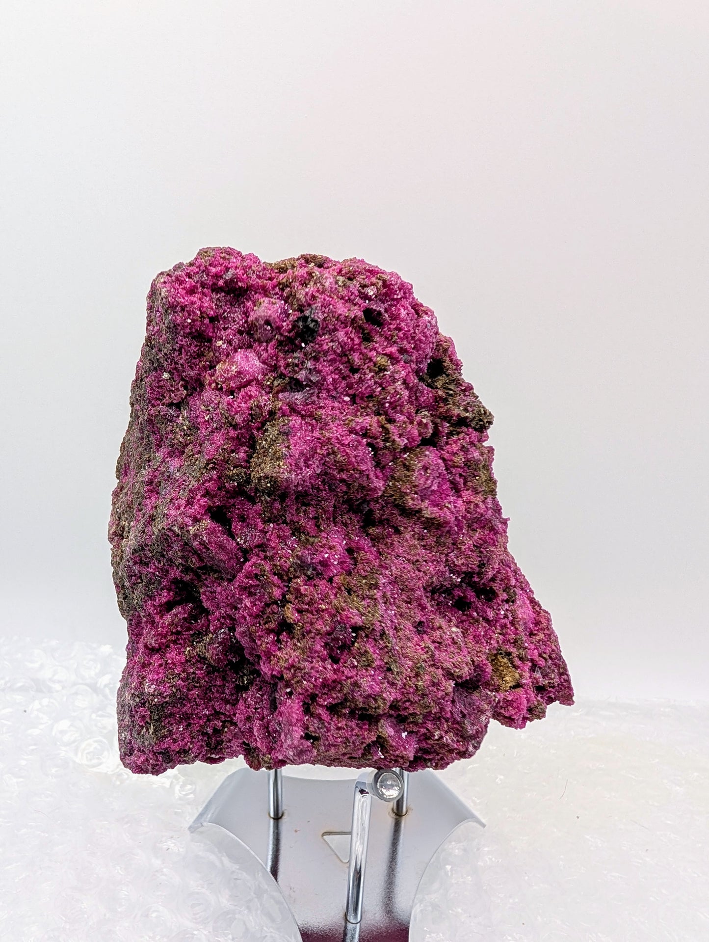 Raw Ruby Specimen with SPECTACULAR UV Reaction!! 2.25 lb. Stone!