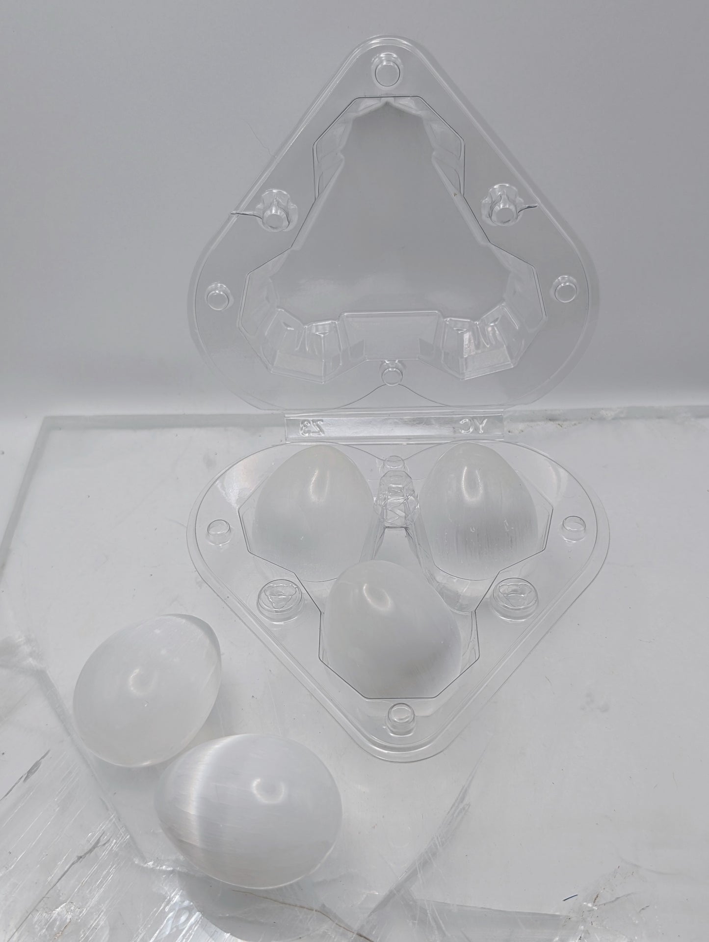 Selenite Eggs