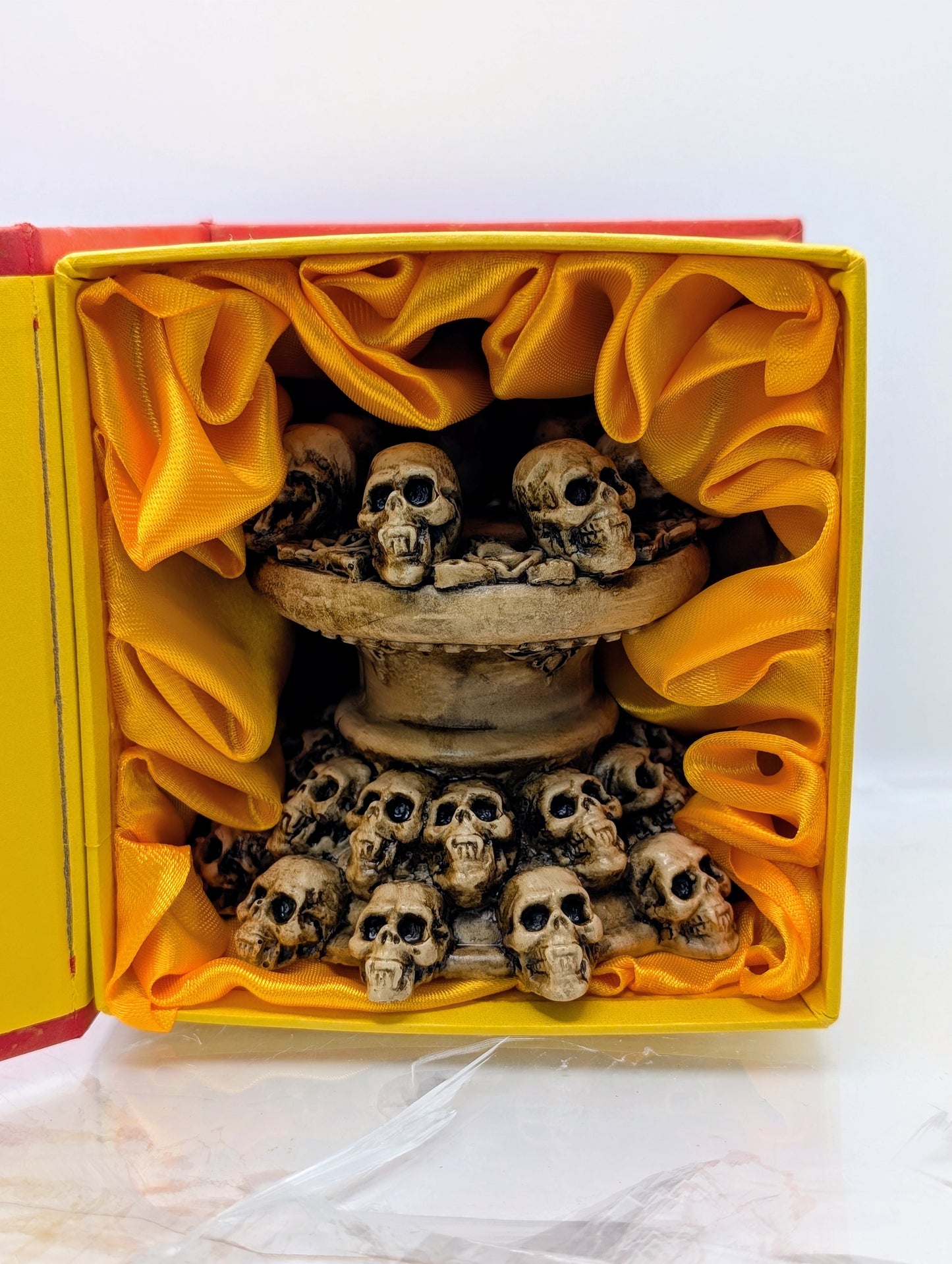 Resin Skull Sphere Stand