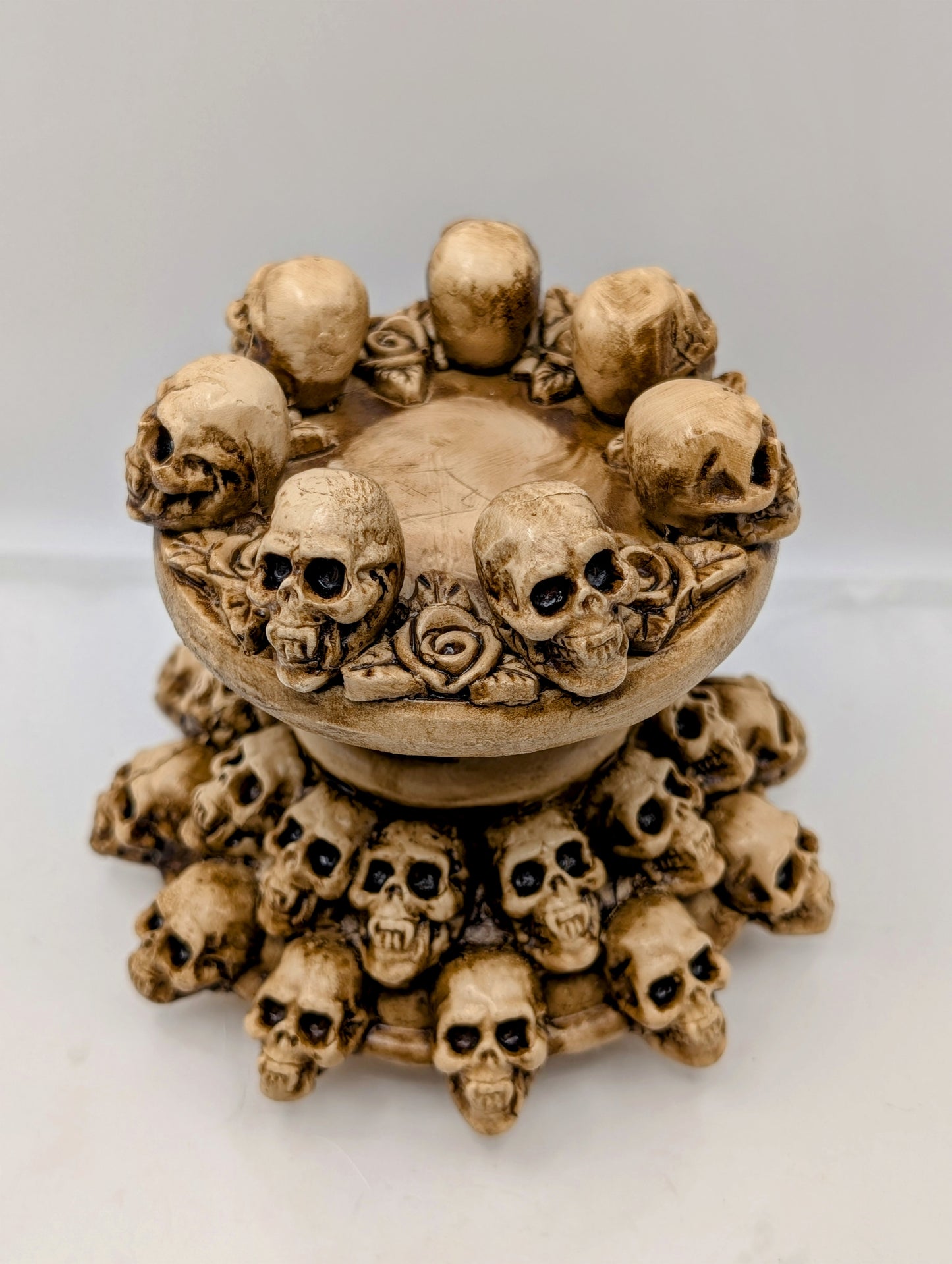 Resin Skull Sphere Stand