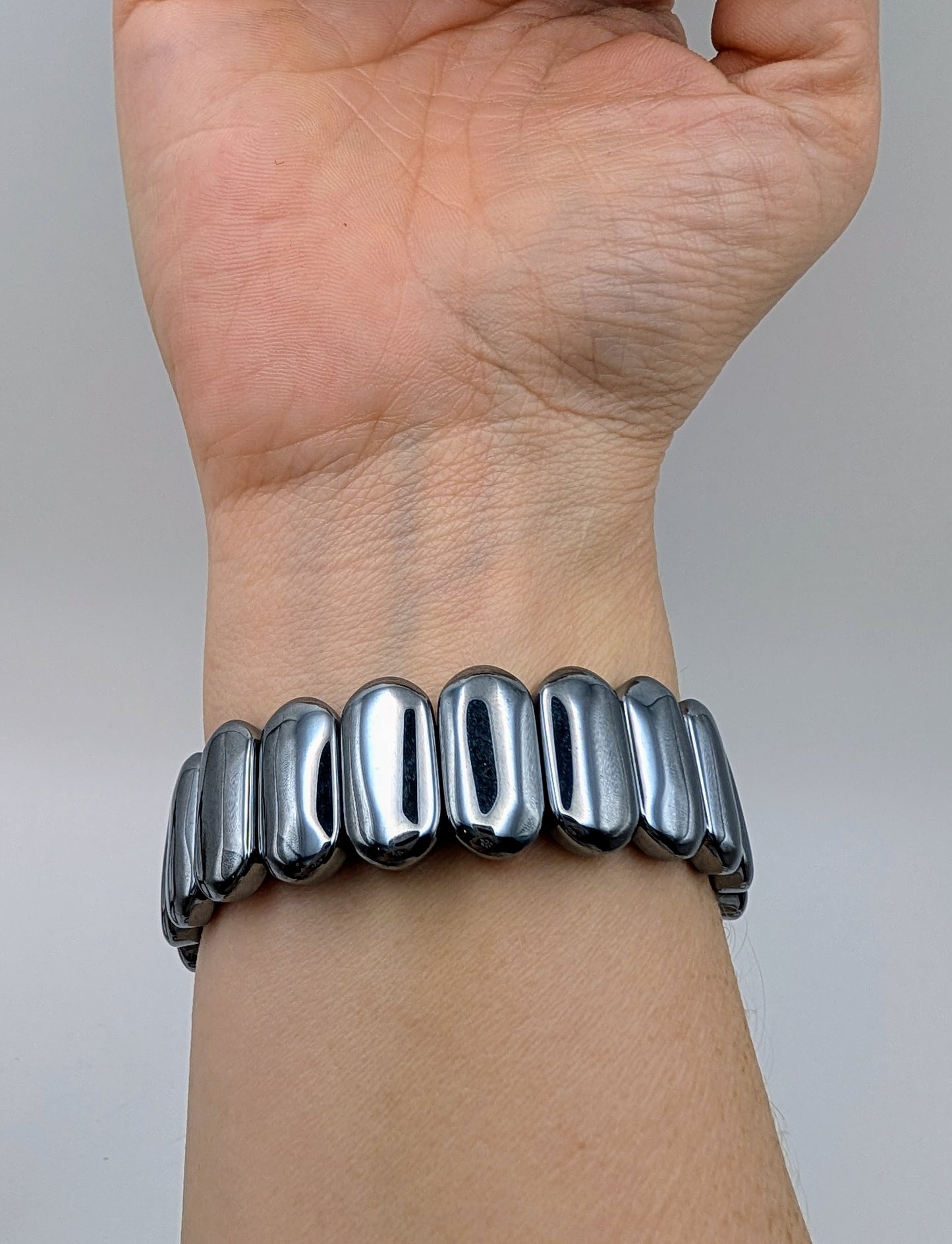 Terahertz Bangle Bracelet