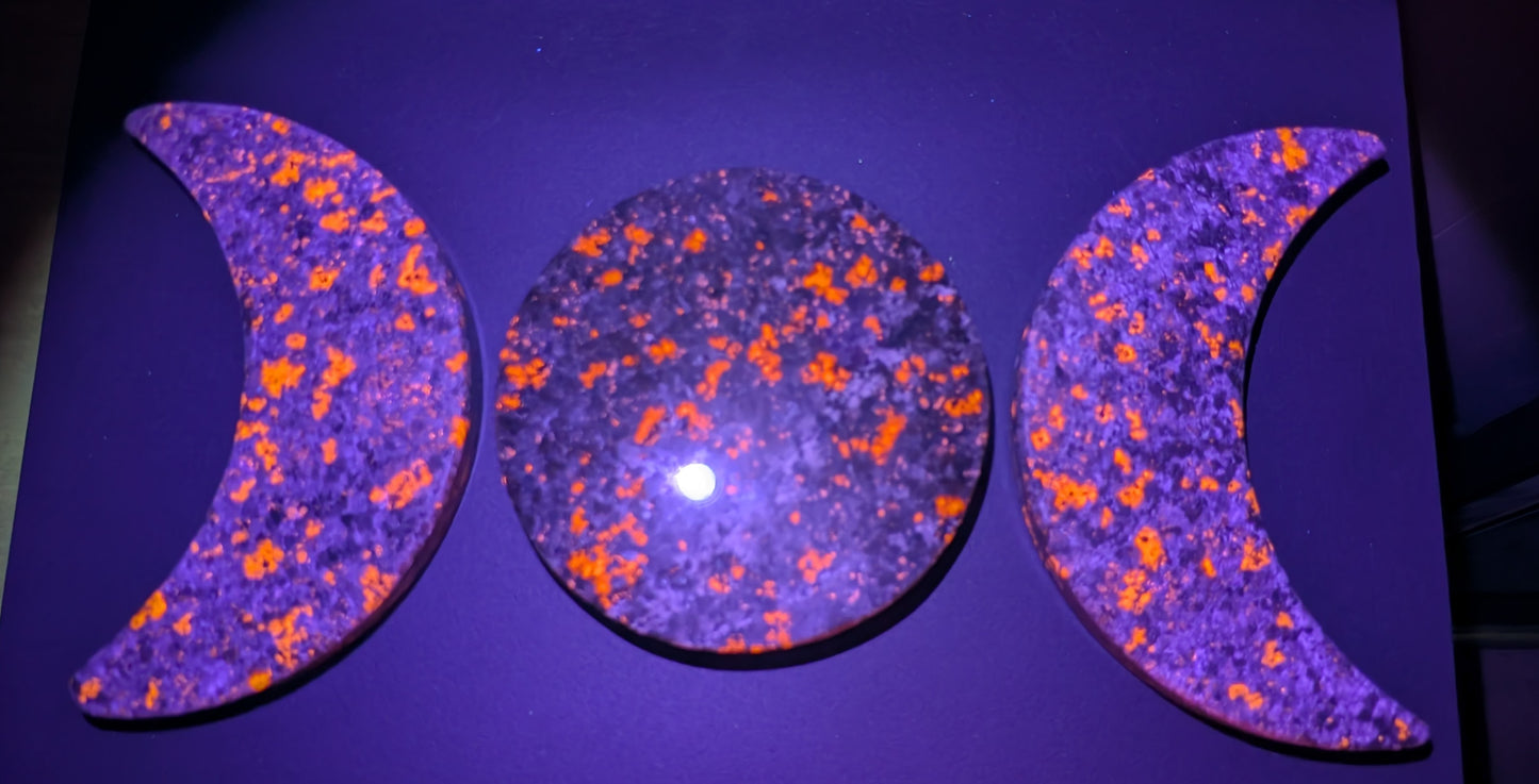 Triple Moon in Yooperlite - UV Reactive Set!
