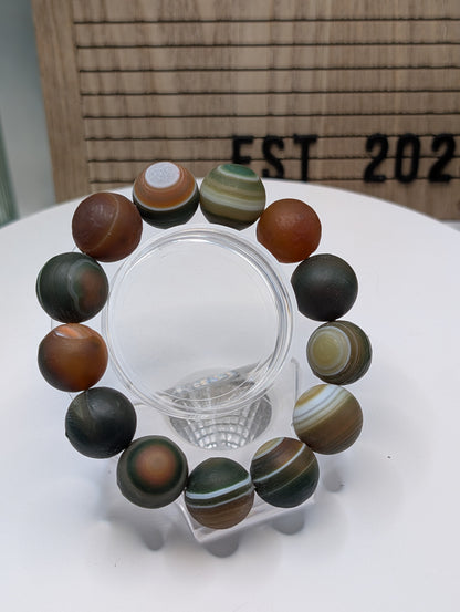 Gobi Agate 17mm Bracelet - Green (Dyed)