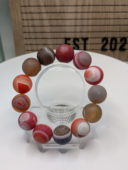 Gobi Agate 18mm Bracelet - Red (Dyed)