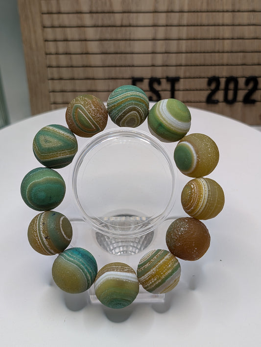 Gobi Agate 20mm Bracelet - Green (Dyed)