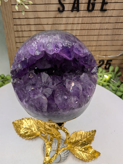 Amethyst Open Smile Geode With Stand Set