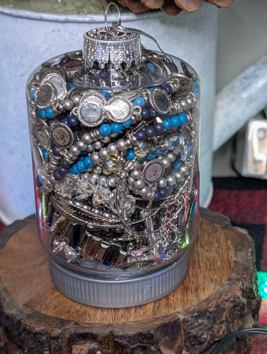 Holiday Jewelry Jar Ornaments