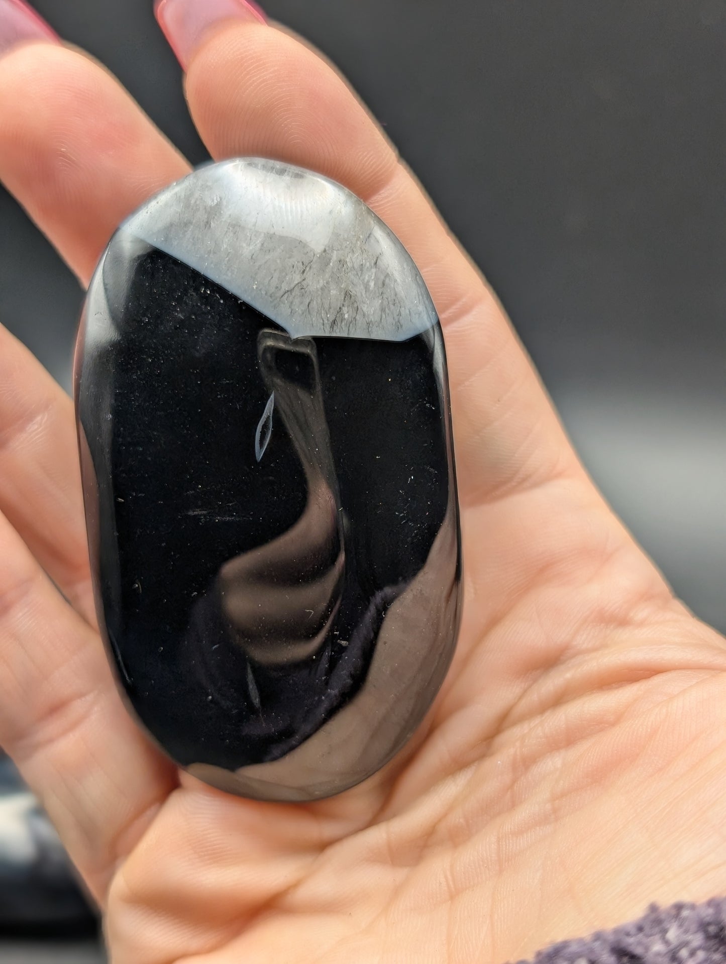 Black Lace Agate Palm Stones & Hearts