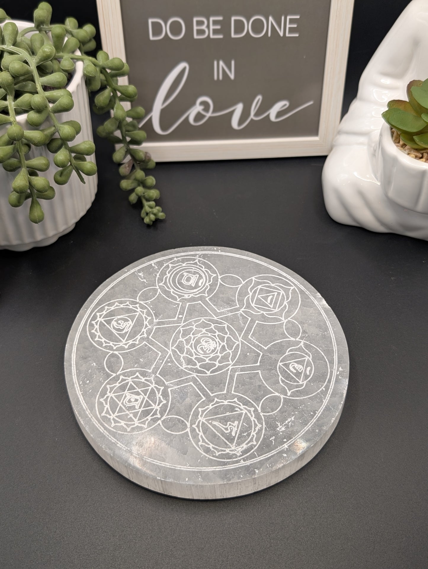 Chunky Round Selenite Charging Plates