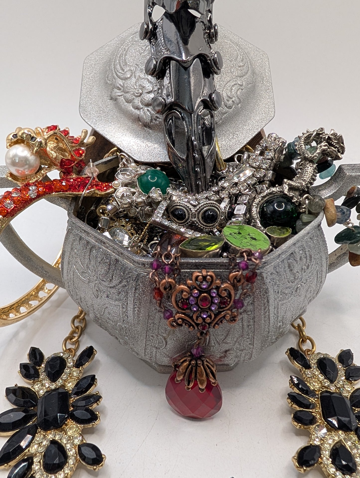 Dragon's Hoard Jewelry Cauldron