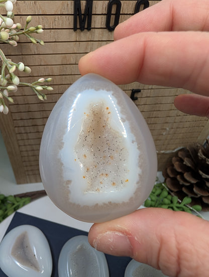 Druzy Agate Palm Stone with Sugar Quartz Center