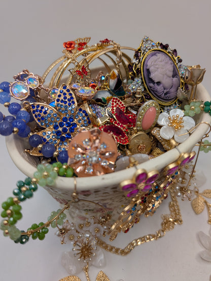 Enchanted Garden Jewelry Jar