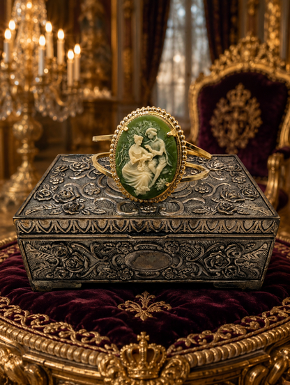 Heirloom Elegance Jewelry Chest