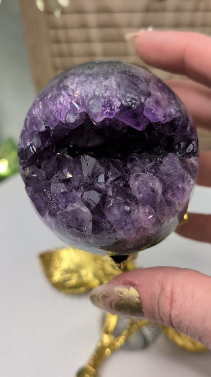 Amethyst Open Smile Geode With Stand Set