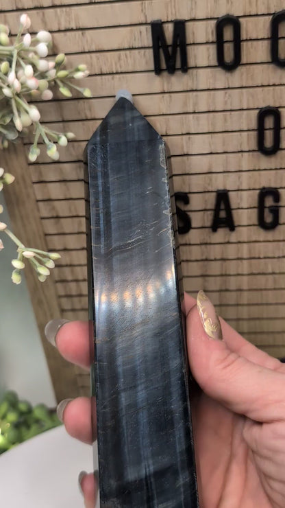 Blue Tigers Eye Tower